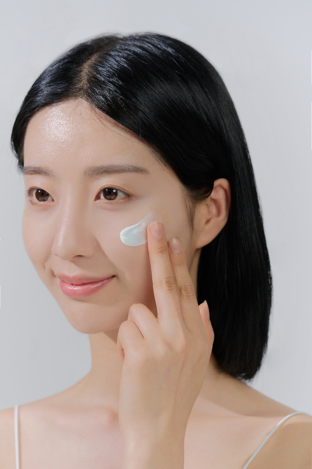 Skin1004 Madagascar Centella Hyalu-Cica Water-Fit Sunscreen