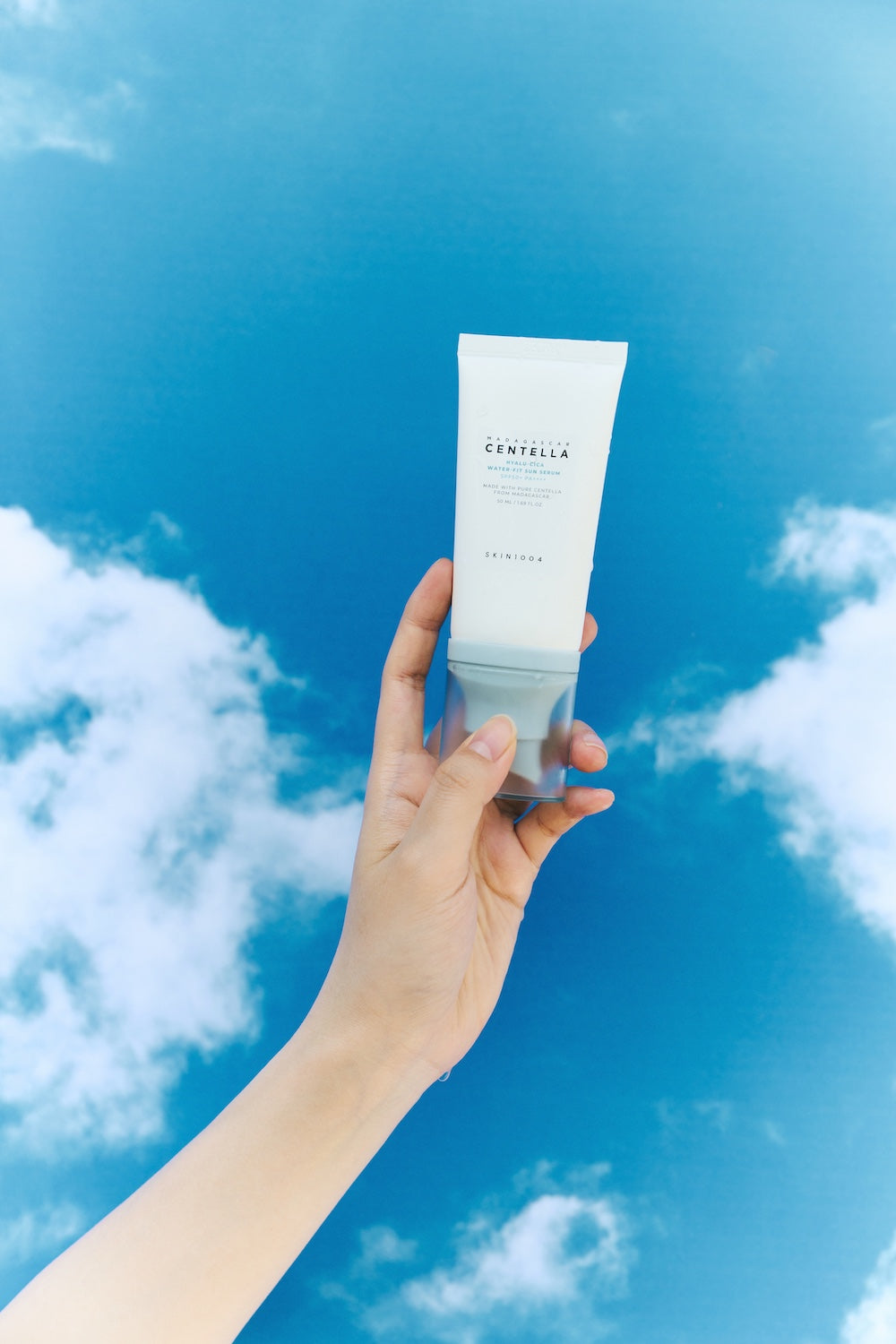 Skin1004 Madagascar Centella Hyalu-Cica Water-Fit Sunscreen